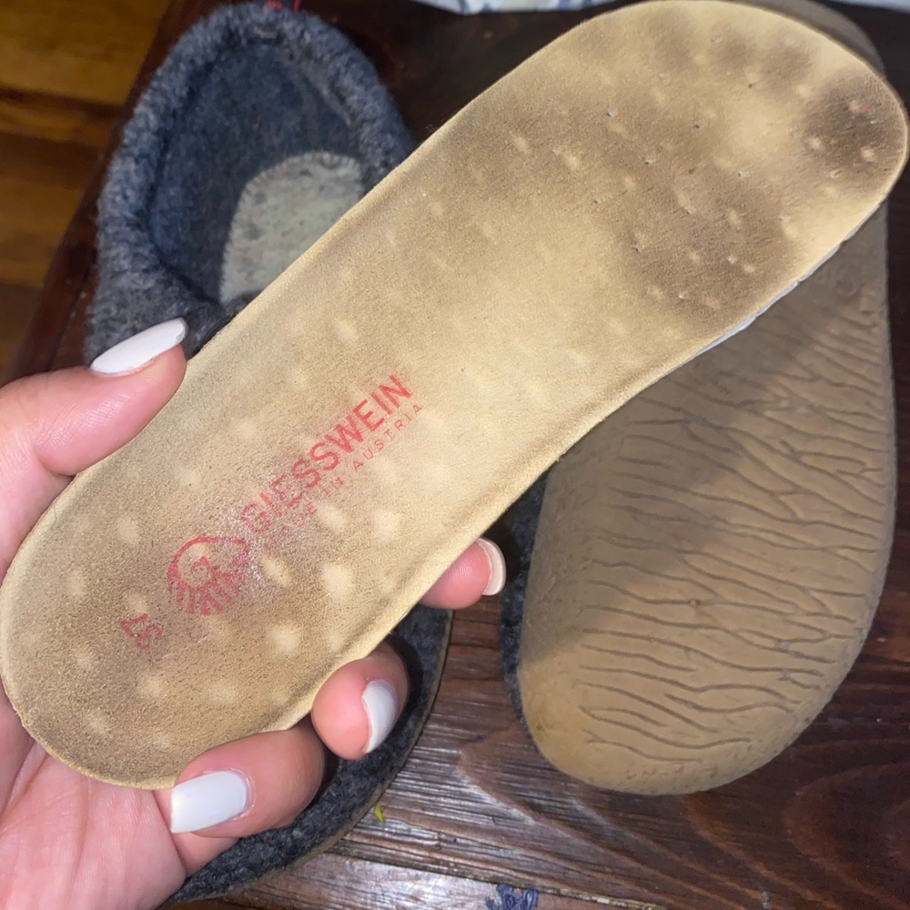 GIESSWEIN Slipper| Vent, Anthracite - Picture 9 of 12